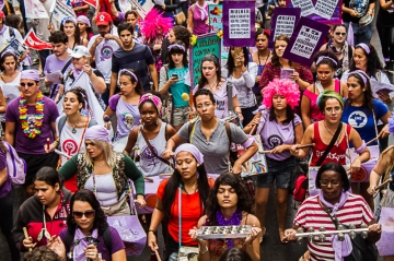 Brasil precisa avançar na prevenção à violência contra a mulher, dizem especialistas