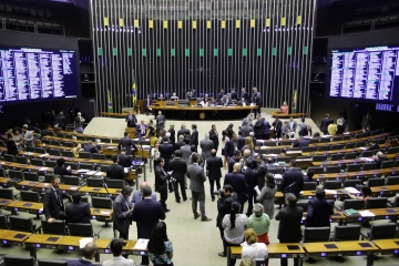 Câmara aprova punição para assédio moral no trabalho